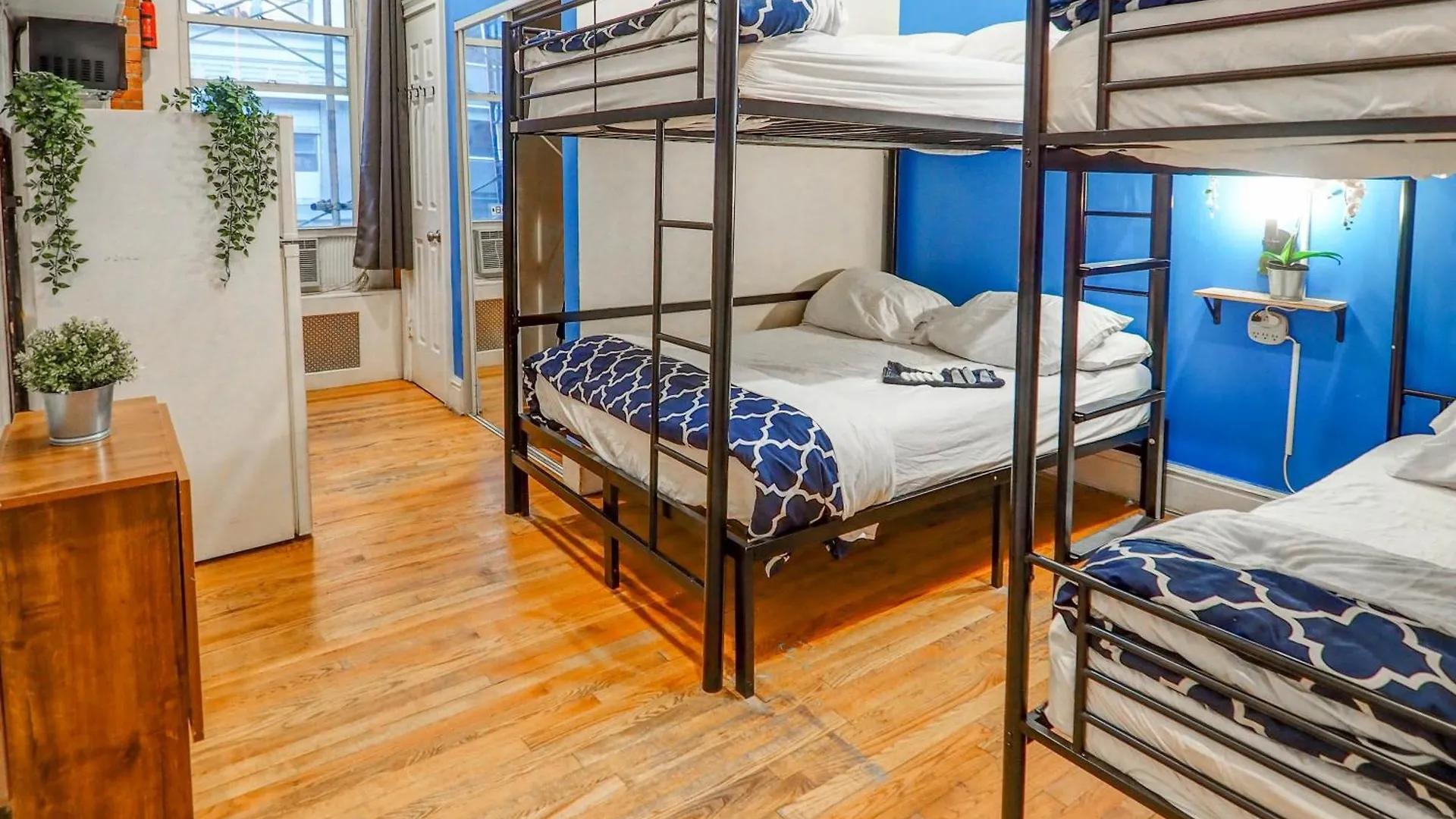 Metropolitan Studio Apartments Manhattan location